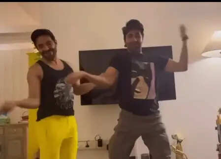 आयुष्मान खुराना का पुराना गाना 'रूप दी रानी' फिर से छा गया, जानें क्यों है खास!