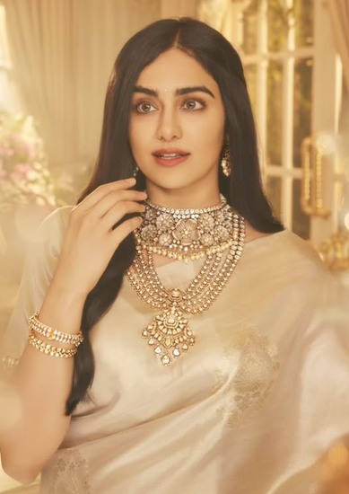 अदा शर्मा का सोशल मीडिया पर अनोखा दृष्टिकोण: क्या है उनकी प्रेरणा?