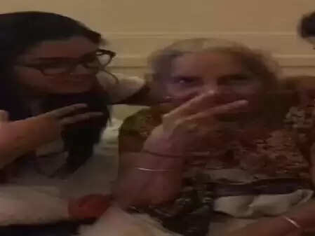 आम्रपाली दुबे ने दादी को याद करते हुए भावुक पोस्ट किया, जानें उनकी कहानी