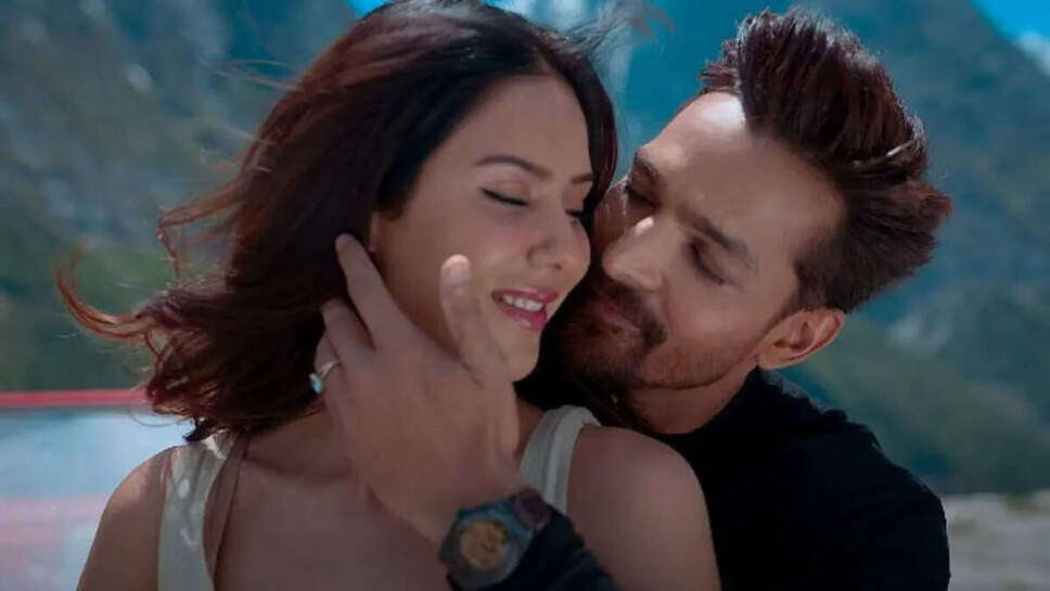 क्या है 'एक दीवाने की दीवानियत' की सफलता का राज? जानें बॉक्स ऑफिस पर कमाई के आंकड़े!