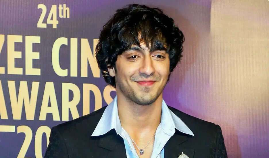 अहान पांडे की आर्यन खान के साथ काम करने की इच्छा