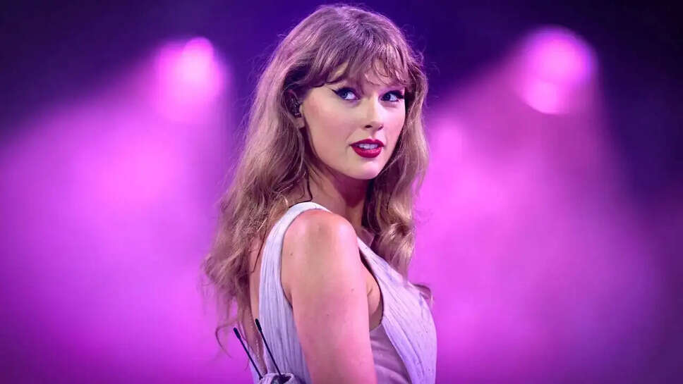 Taylor Swift का 2026 AMAs में बड़ा झटका: आठ नामांकनों के बावजूद खाली हाथ लौटीं!