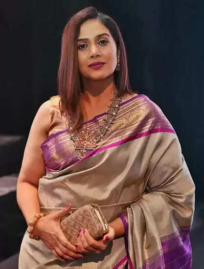 सोनाली कुलकर्णी: सात भाषाओं में अभिनय कर बनीं भारतीय सिनेमा की पहचान