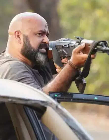 क्या है 'धुरंधर' के डोंगा का राज़? नवीन कौशिक ने साझा की बीटीएस तस्वीरें और खास बातें