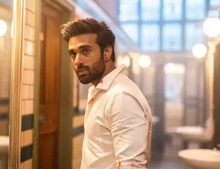 पुलकित सम्राट: टीवी से बॉलीवुड तक का सफर और उनकी नई फिल्में