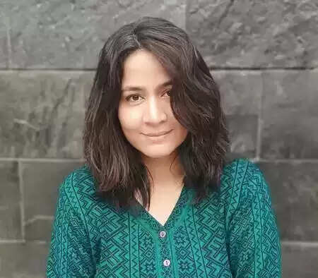 क्या है अभिनेत्री भाषा सुम्बुली का धर्म और संस्कृति पर नजरिया? जानें शब्दोत्सव 2026 में उनके विचार