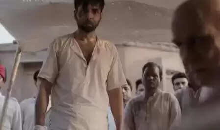 क्या अभिषेक बनर्जी ने ओम पुरी की विरासत को आगे बढ़ाया? जानें 'फ्रीडम एट मिडनाइट 2' में उनके किरदार के बारे में!