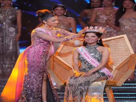 गोवा की साध्वी सतीश सैल बनीं फेमिना मिस इंडिया 2026, भुवनेश्वर में छाया बॉलीवुड का जादू!