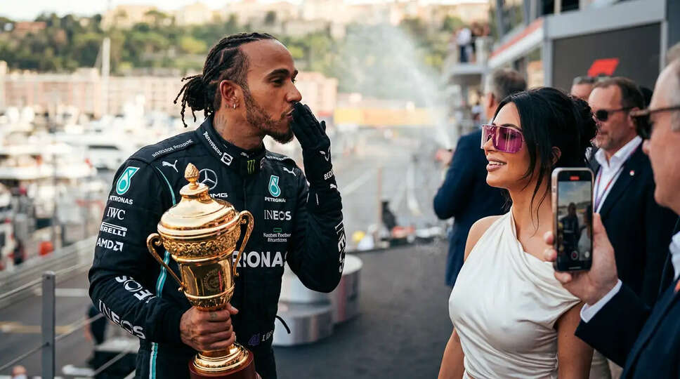 क्या है Lewis Hamilton और Kim Kardashian के बीच बढ़ती नज़दीकियों का राज़?