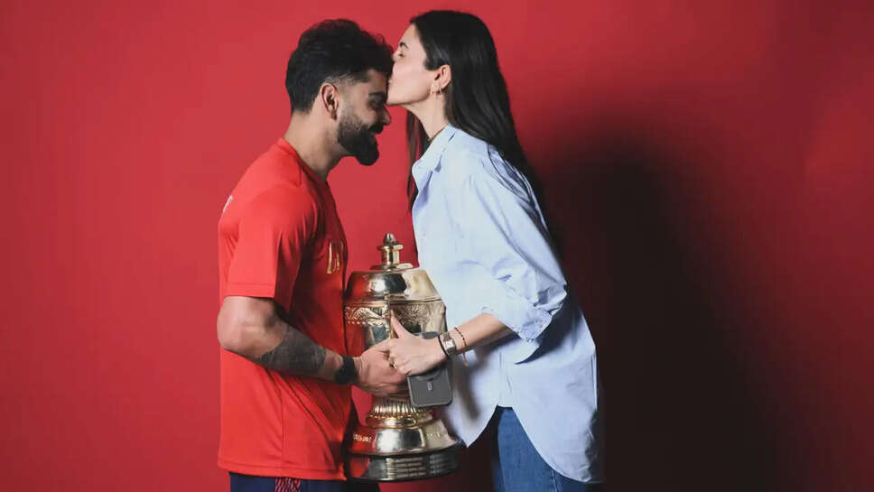 RCB की लगातार दूसरी IPL जीत पर Anushka Sharma ने मनाया खास जश्न!