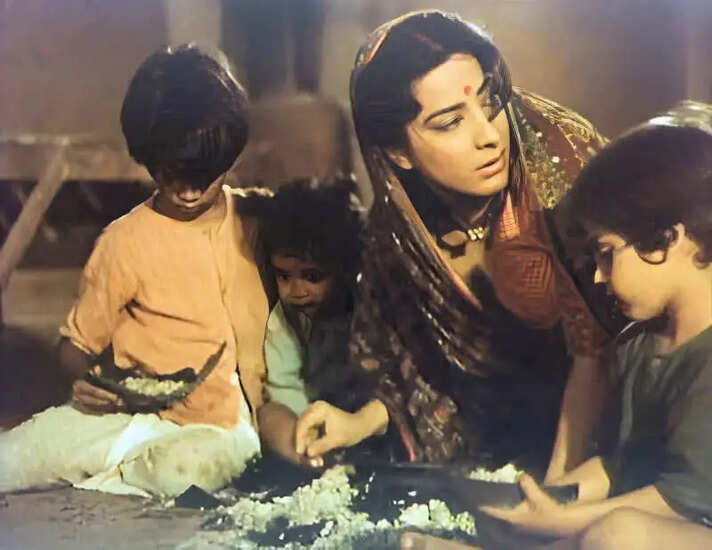 बकरी ईद पर परिवार के साथ देखने के लिए बेहतरीन फिल्में: क्या आपने ये देखी हैं?