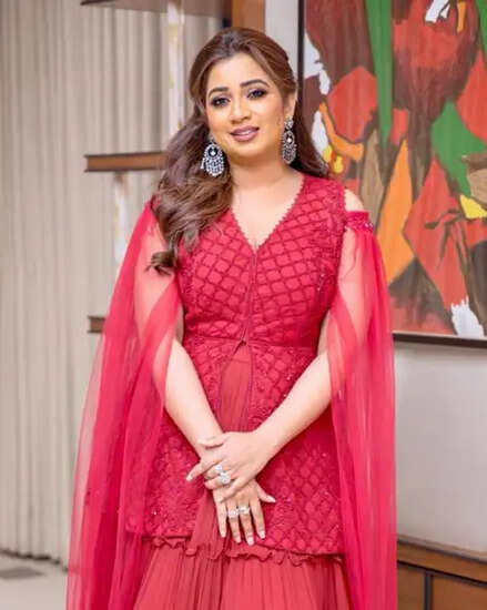 श्रेया घोषाल ने लता मंगेशकर को दी भावुक श्रद्धांजलि, जानें इस खास कार्यक्रम के बारे में!