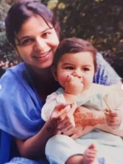 इब्राहिम अली खान का जन्मदिन: परिवार ने दीं दिल छू लेने वाली शुभकामनाएं!