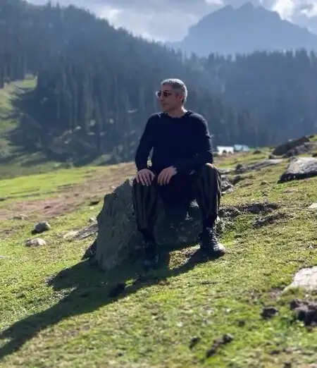 क्या जानते हैं आप जिम सर्भ के बचपन की अनकही कहानियाँ? जानें उनके नए शो के बारे में!
