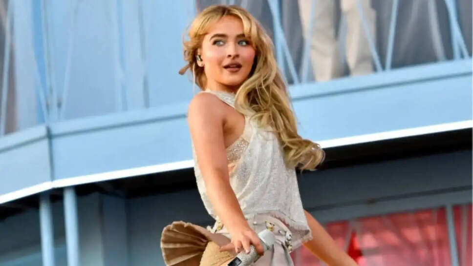 क्या है Sabrina Carpenter की Coachella 2026 में धमाकेदार परफॉर्मेंस का राज?