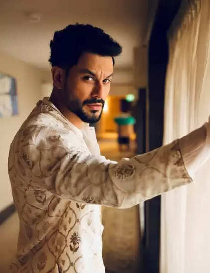 कुणाल खेमू ने साझा की 'जख्म' फिल्म की अनमोल यादें, कैसे बदली उनके करियर की दिशा?