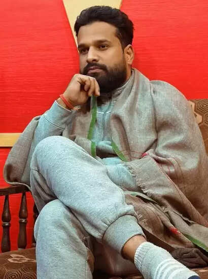 क्या भोजपुरी सितारों का राजनीति से मोहभंग? रितेश पांडेय ने जन सुराज पार्टी से दिया इस्तीफा