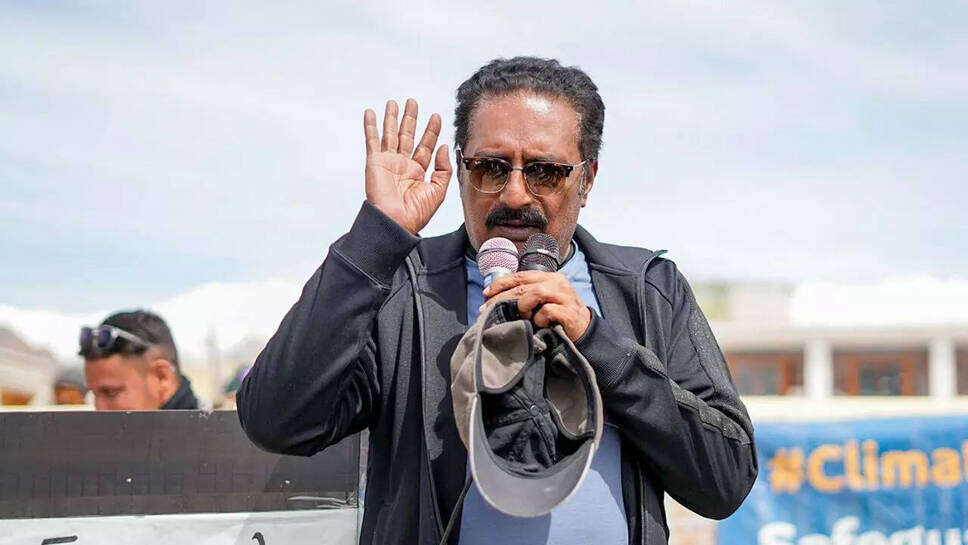 प्रकाश राज का रामायण पर विवादित बयान: क्या है पूरा मामला?