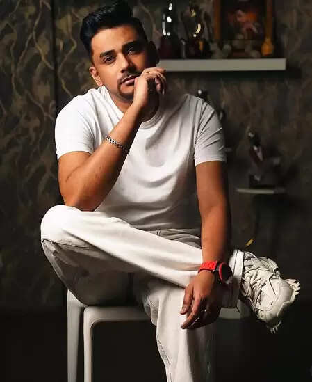 क्या है 'नागिन 7' का नया म्यूजिक? जानें सैम सी.एस. की अनोखी कहानी!