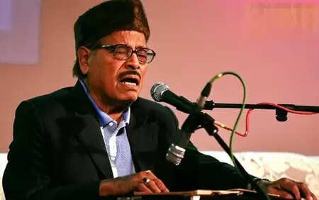 कौन हैं मन्ना डे? भारतीय संगीत के इस दिग्गज की कहानी जानें!