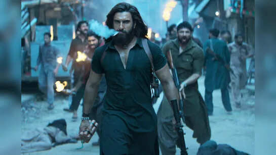 क्या 'धुरंधर' बनेगी 2025 की सबसे बड़ी बॉलीवुड फिल्म? जानें इसके रिकॉर्ड तोड़ कमाई के बारे में!