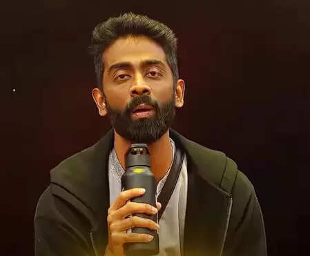 बिग बॉस 19 का फिनाले: प्रणीत मोरे ने साझा की अपनी जर्नी और गौरव की जीत पर खुशी