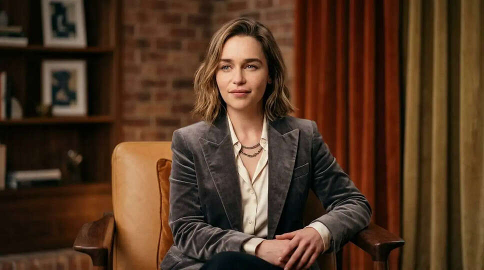 क्या Emilia Clarke ने Game of Thrones में अपनी सैलरी के बारे में सच बताया?