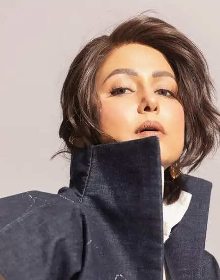 हिना खान का पीएम मोदी के समर्थन में विवादित पोस्ट, सोशल मीडिया पर मचा बवाल!