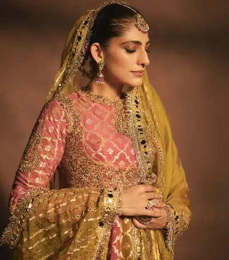 क्या फिल्में या OTT? कुब्रा सैत ने साझा किए अपने विचार