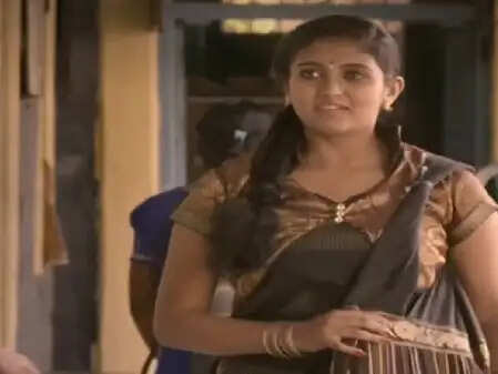 क्या है 'सैराट' की सफलता का राज? जानें इस फिल्म ने कैसे तोड़े सारे रिकॉर्ड!