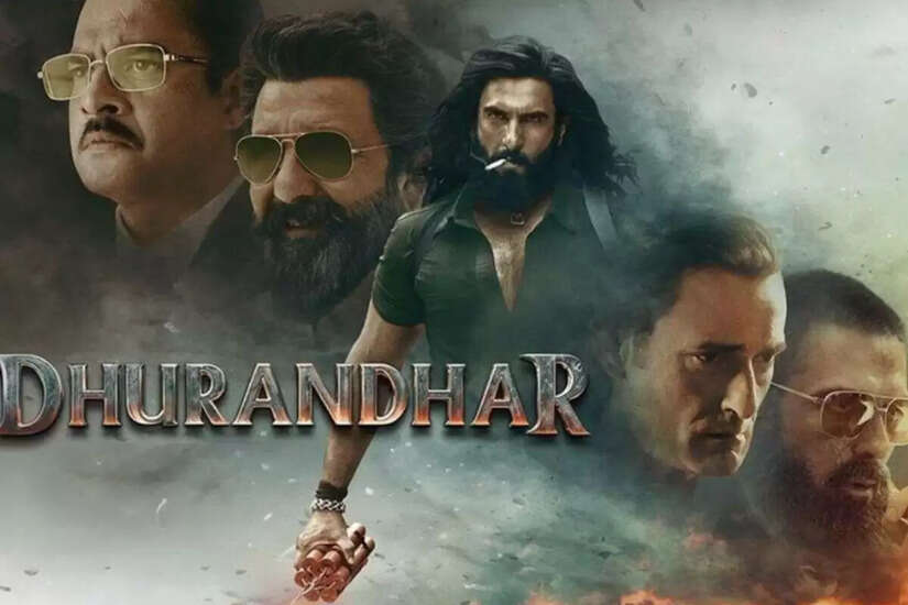 रणवीर सिंह की फिल्म 'धुरंधर' ने बॉक्स ऑफिस पर मचाई धूम, तोड़े कई रिकॉर्ड!