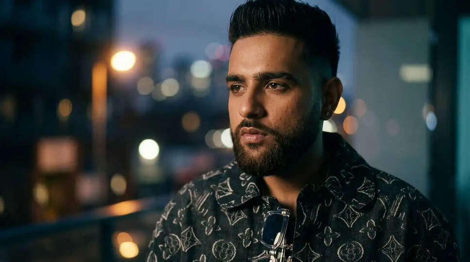 क्या Karan Aujla ने किया खुद को बायसेक्सुअल घोषित? जानें सचाई!