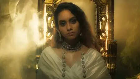 क्या 'एन्जॉय एंजामी' गाने को लेकर फिर से विवाद खड़ा हो गया? जानें क्या है मामला!