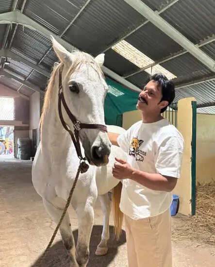 रणदीप हुड्डा ने सरबजीत की पुण्यतिथि पर भावुक श्रद्धांजलि दी