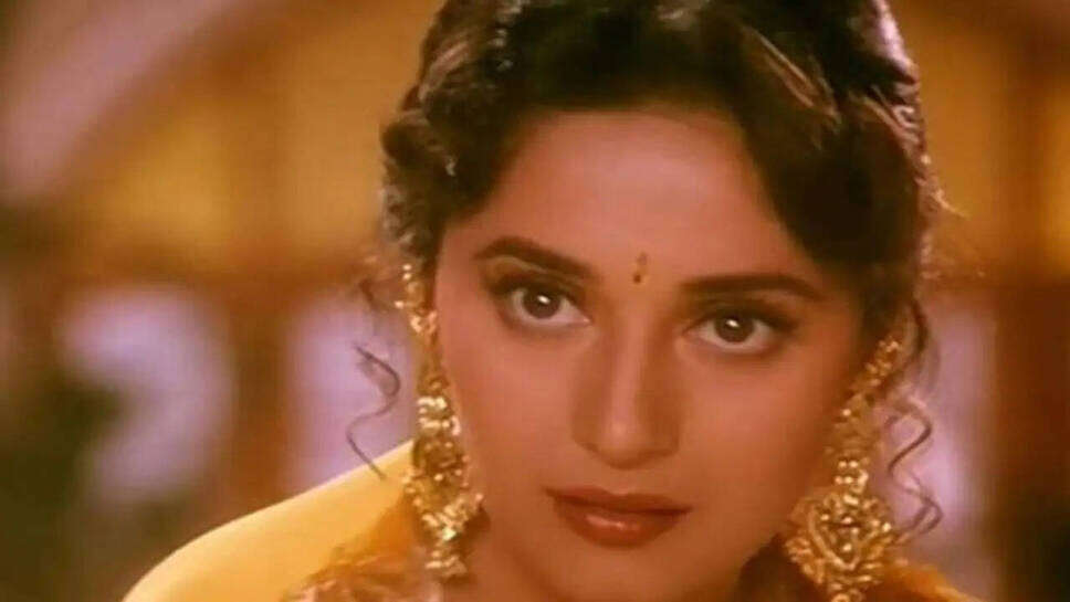 माधुरी दीक्षित के 59वें जन्मदिन पर जानें उनके करियर के अनसुने किस्से!