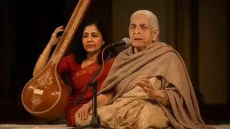 कौन हैं 'ठुमरी की रानी' गिरिजा देवी? जानें उनके संगीत सफर की अनकही बातें