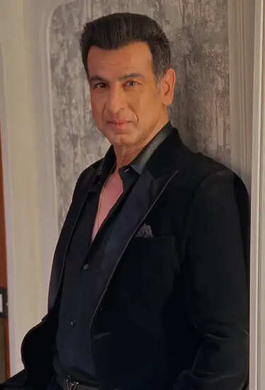 क्या आप जानते हैं? Ronit Roy भी साइबर ठगी का शिकार बने!