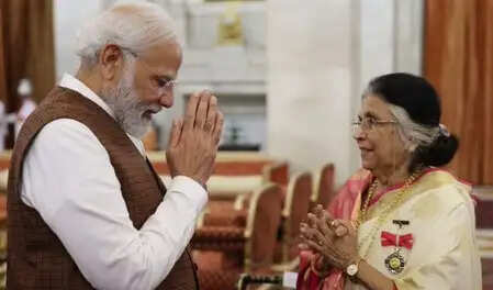भारतीय संगीत की दिग्गज सुमन कल्याणपुर का निधन: पीएम मोदी ने जताया शोक