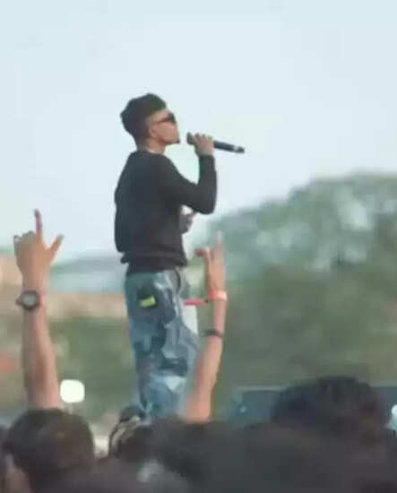 केरल फिल्म अवॉर्ड्स में रैपर वेदान को पुरस्कार पर विवाद: क्या यह न्याय के खिलाफ है?