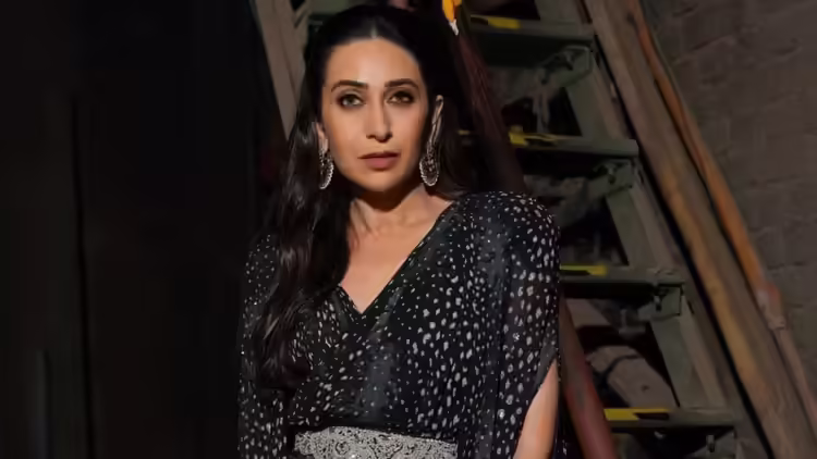 करिश्मा कपूर का पैपराजी को चेतावनी: क्या सेलेब्रिटी प्राइवेसी का उल्लंघन हो रहा है?