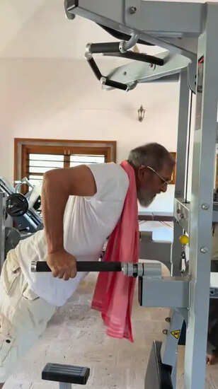 क्या 76 साल की उम्र में भी नाना पाटेकर ने फिटनेस का नया मानक स्थापित किया?