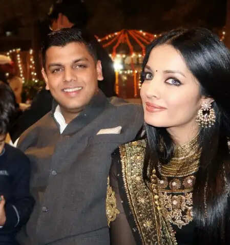 सेलिना जेटली ने भाई विक्रांत के लिए जताई चिंता, कहा- मैं हमेशा उनके साथ रहूंगी