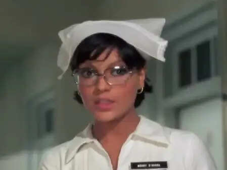 क्या आप जानते हैं जीनत अमान को 'डॉन' के सेट पर अमिताभ बच्चन ने कैसे किया था परेशान?