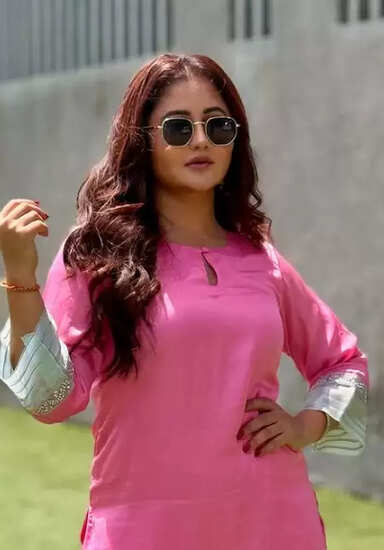 रश्मि देसाई ने डिजिटल युग में बातचीत की चुनौतियों पर की चर्चा