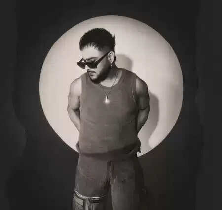 क्या आप जानते हैं मिलिंद गाबा के पियानो के जादू के बारे में? जानें इस बहु-प्रतिभाशाली कलाकार की कहानी!