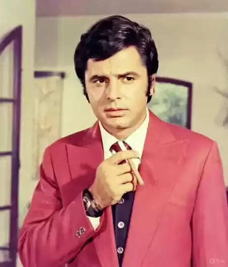 संजय खान: कैसे बने 'गोल्डन बॉय ऑफ बॉलीवुड' और क्या है उनकी कहानी?