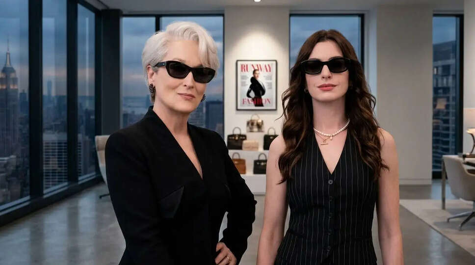 क्या The Devil Wears Prada 2 में होंगे कुछ बड़े सरप्राइज? जानें कटे हुए कैमियो के बारे में!