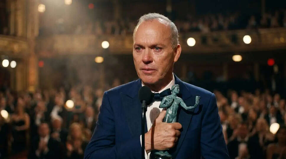 Michael Keaton की भावुक SAG अवार्ड स्पीच: एक व्यक्तिगत त्रासदी का सामना