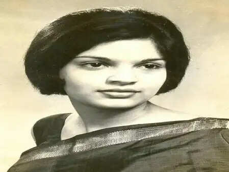 जीनत अमान की यादें: कैसे एक फोटोशूट ने बदल दी उनकी जिंदगी!