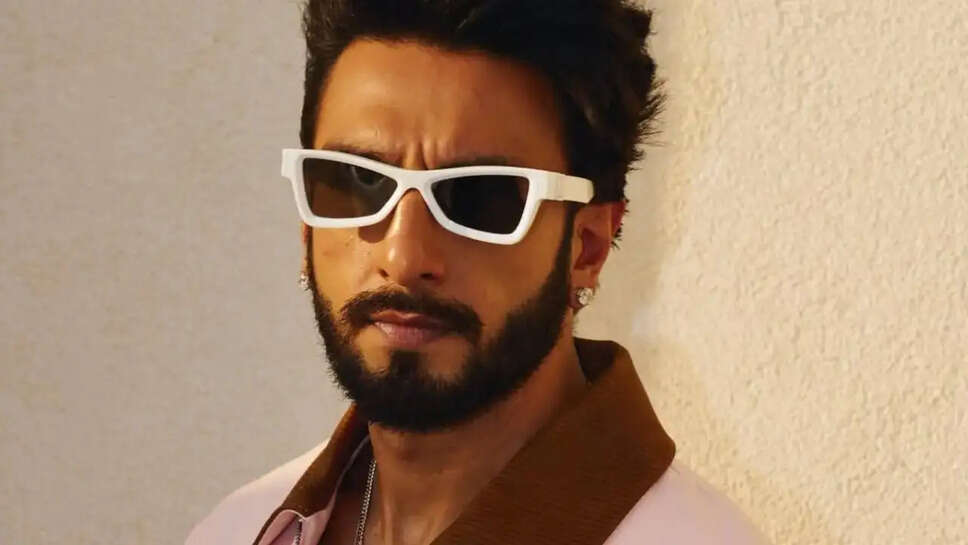 क्या है रणवीर सिंह की नई फिल्म 'प्रलय' की कहानी? जानें इस ज़ोंबी थ्रिलर के बारे में!